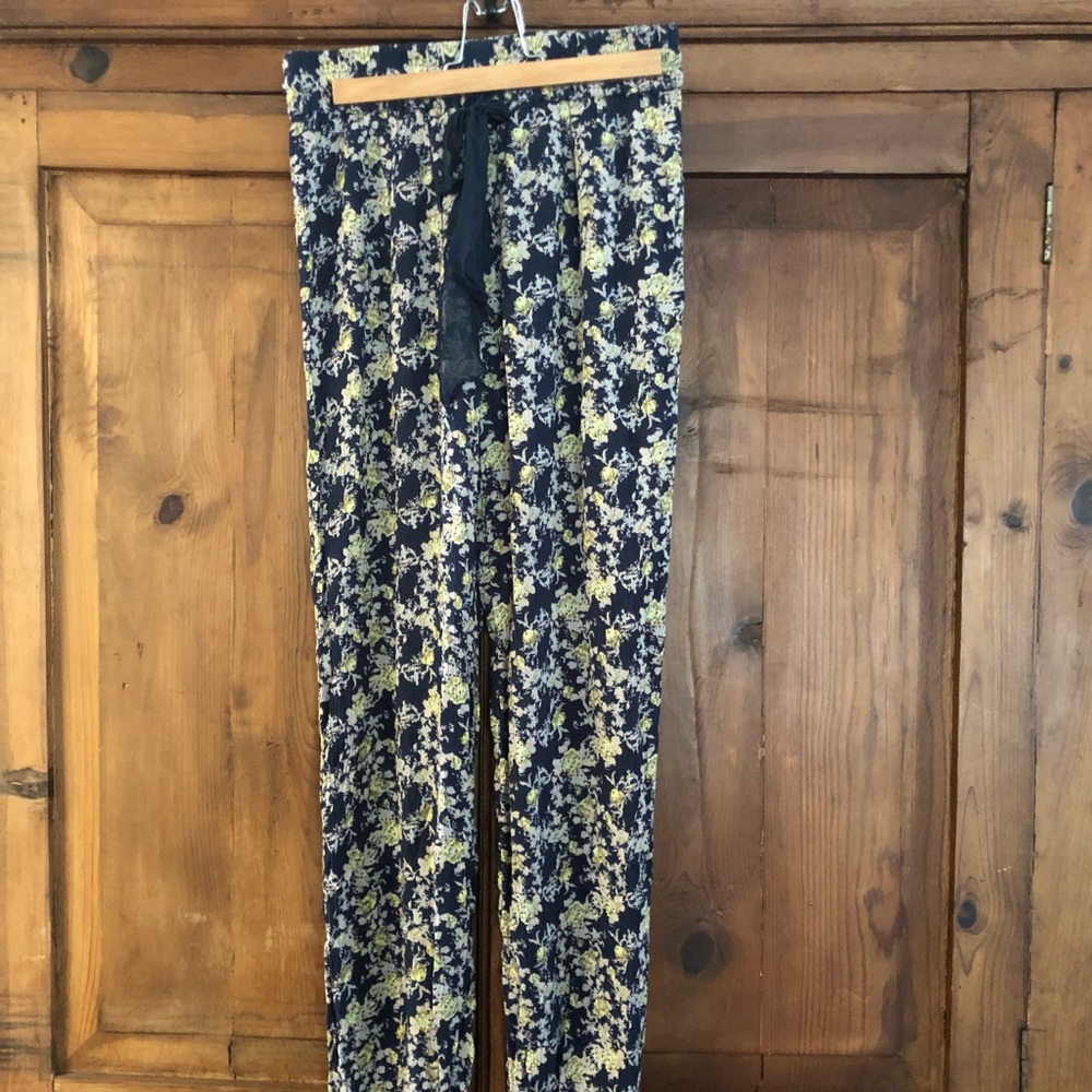 Free People-Rayon pants-Size Large-Soft & Comfy!